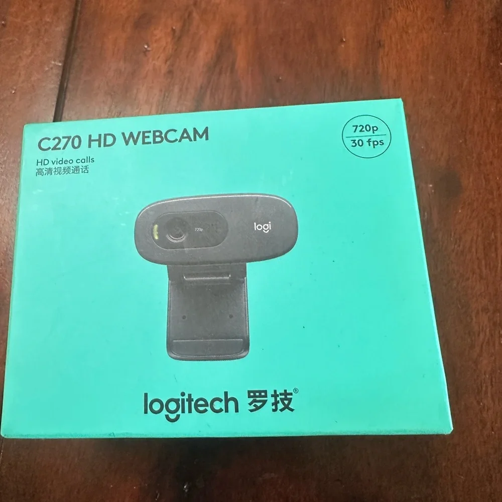 NIB C270 webcam Logitech camera computer MacBook tablet black new sealed